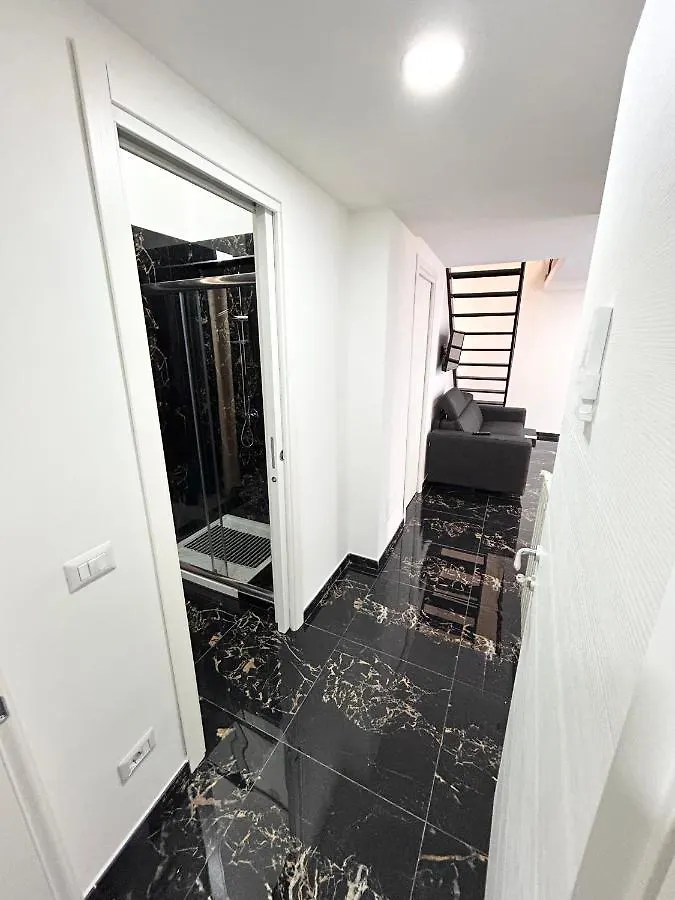 Apartment Giovanni Luxury Suites Naples Italy