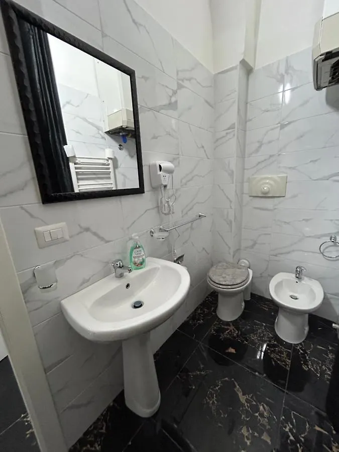 Giovanni Luxury Suites Naples 0*,  Italy