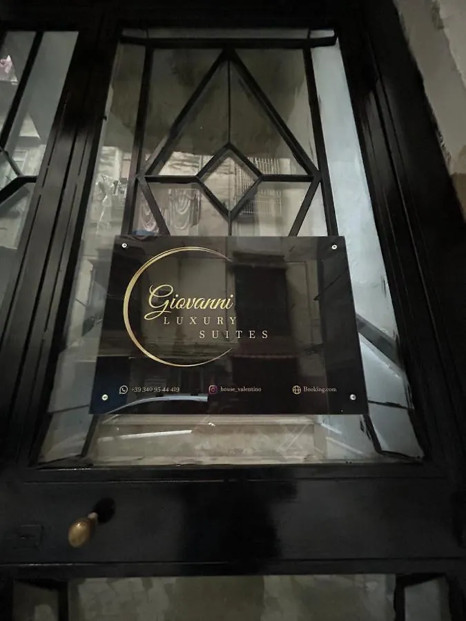 Giovanni Luxury Suites Naples 0*,  Italy