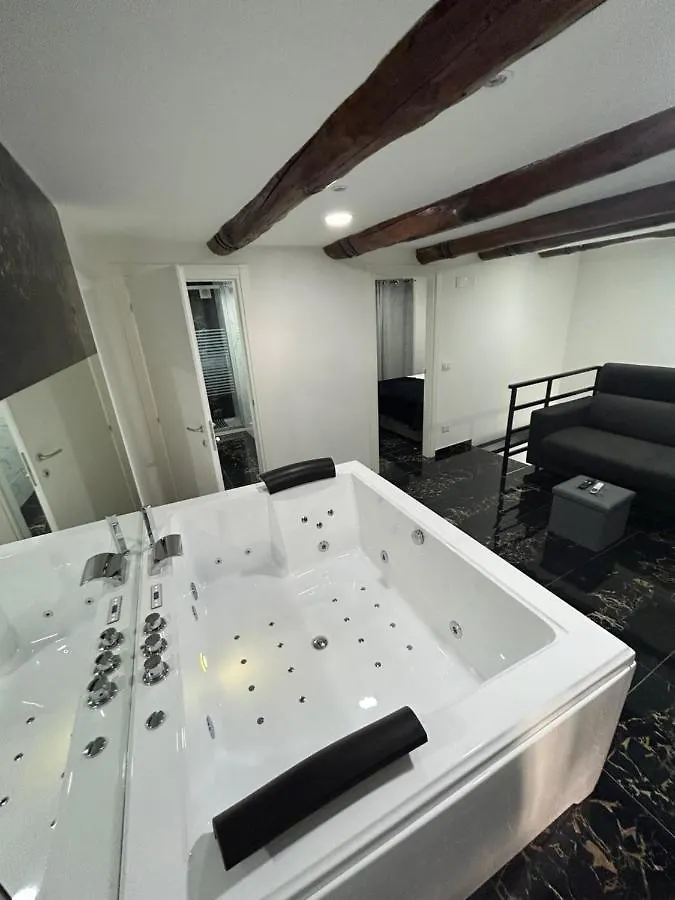 Apartment Giovanni Luxury Suites Naples
