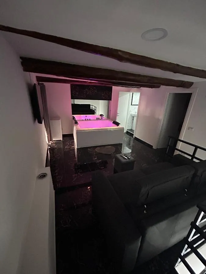 Giovanni Luxury Suites Naples Apartment