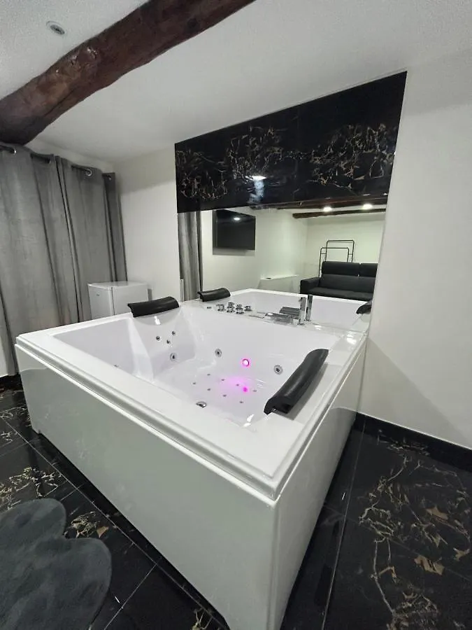 Giovanni Luxury Suites Naples Apartment