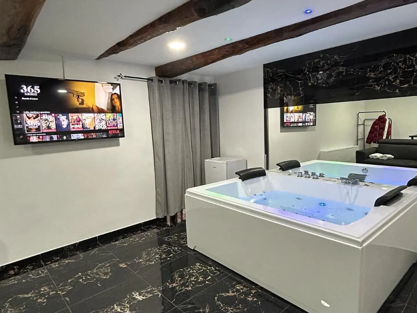 Giovanni Luxury Suites Naples 0*,