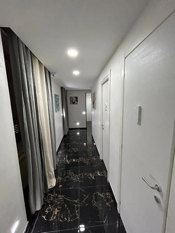 Giovanni Luxury Suites 那不勒斯 0*,