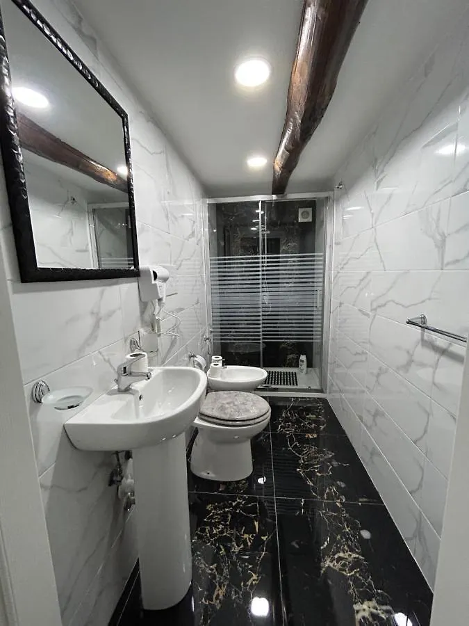 公寓 Giovanni Luxury Suites 那不勒斯