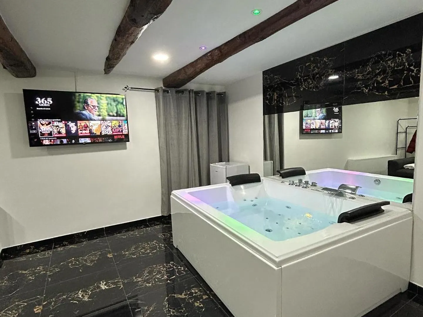 公寓 Giovanni Luxury Suites 那不勒斯